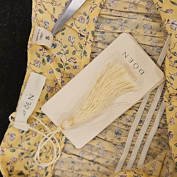 💕DOEN💕 Irina Dress ~ Moonflower Floral Print Yellow Small S NWT - Picture 15 of 16